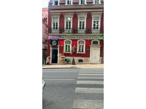 Prédio em Sé Nova, Santa Cruz, Almedina e São Bartolomeu, Coimbra