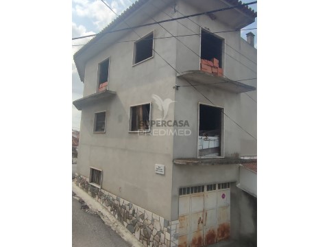 建筑 在 Amiais de Baixo, Santarém