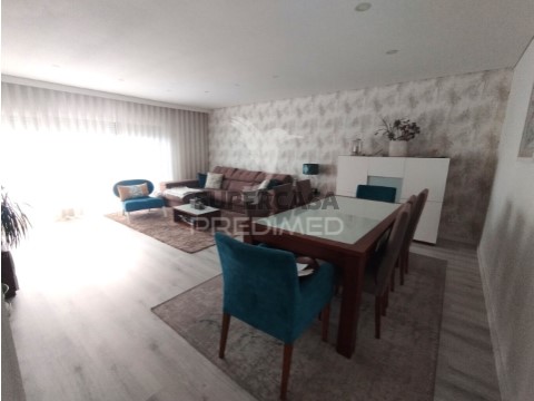 Apartamento T3 em Pontinha e Famões, Odivelas