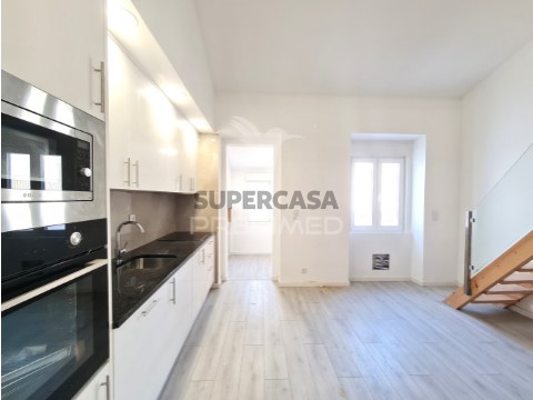 Apartamento T2 em São Domingos de Benfica, Lisboa