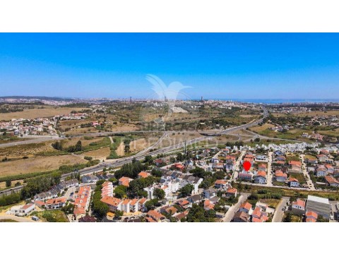 Moradia T4 em Caparica e Trafaria, Almada