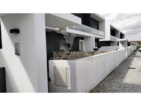 Moradia T4 em Nossa Senhora de Fátima, Entroncamento
