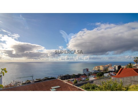 Moradia T3 em São Martinho, Funchal