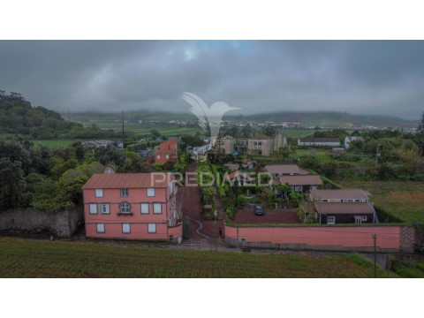 Casa Rústica T9 na Ribeira Seca, Ribeira Grande