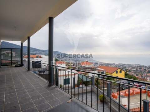 房子 5 卧室 在 Santo António, Funchal