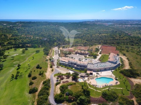 Apartamento T0 em Estômbar e Parchal, Lagoa