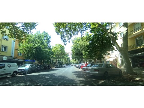 Apartamento T4 em Alvalade, Lisboa