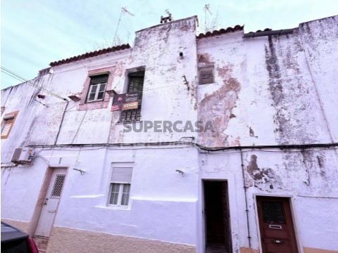 房子 2 卧室 在 Assunção, Ajuda, Salvador e Santo Ildefonso, Elvas