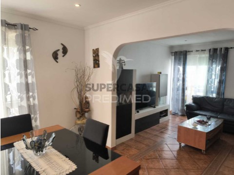 Apartamento T3 em Sacavém e Prior Velho, Loures