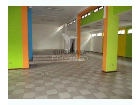 Comercial em Nelas, Nelas