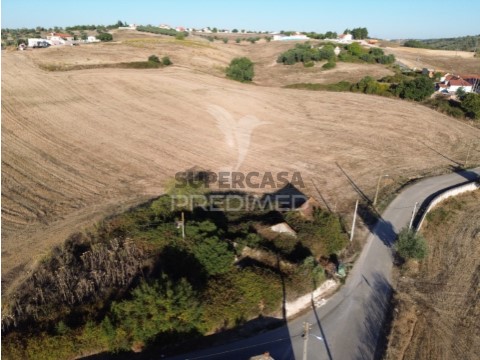 Moradia T3 em Achete, Azoia de Baixo e Póvoa de Santarém, Santarém