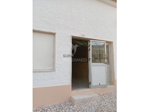 Moradia em Nossa Senhora da Conceição e São Bartolomeu, Vila Viçosa