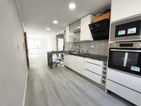 Apartamento T2 em Benfica, Lisboa
