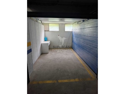 Garagem em União das Freguesias de Setúbal, Setúbal