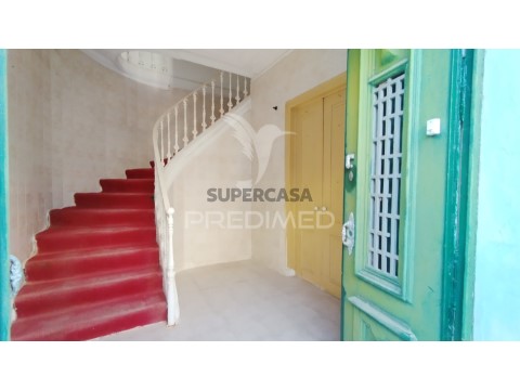 Apartamento 4 habitaciones en Pechão, Olhão