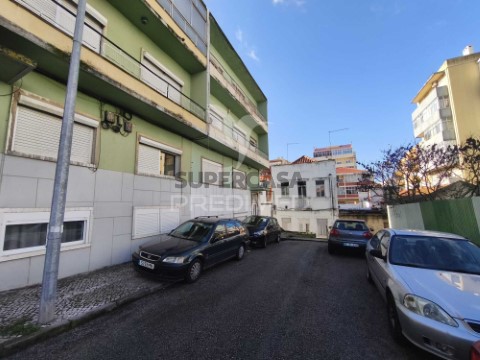 Apartamento T3 em Almada, Cova da Piedade, Pragal e Cacilhas, Almada