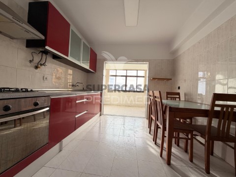 Apartamento T4 em São Sebastião, Setúbal