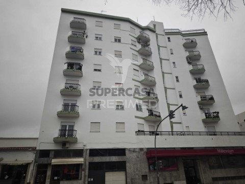 Apartamento T2 em Santiago Maior e São João Baptista, Beja