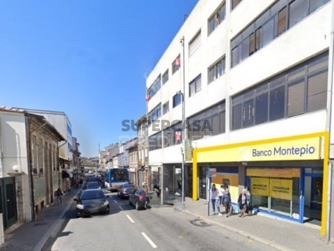 Comercial em Rio Tinto, Gondomar