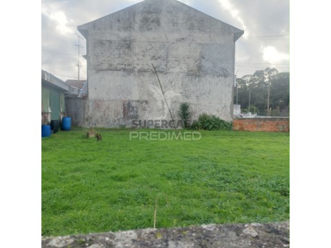 Terreno em Pedrouços, Maia