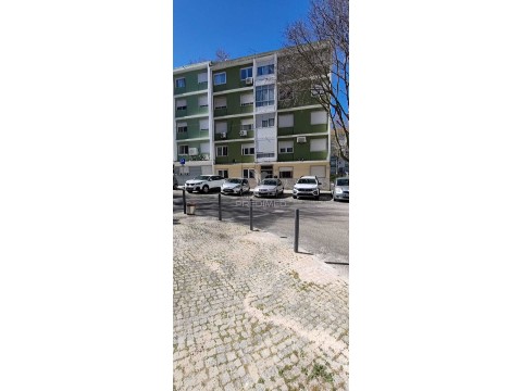 Apartamento T2 em Benfica, Lisboa