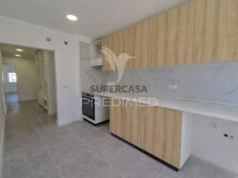 Apartment 3 Zimmer auf Baixa da Banheira e Vale da Amoreira, Moita