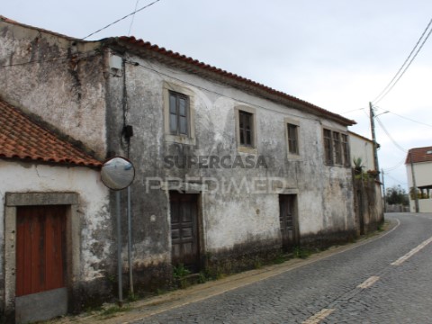Moradia T4 em Pussos São Pedro, Alvaiázere