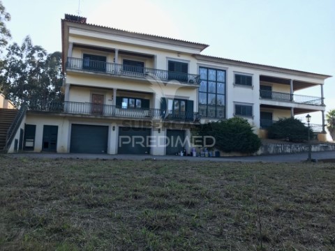 Huis 7 kamers Op Bougado (São Martinho e Santiago), Trofa