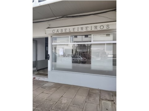 建筑 在 Santo André, Santiago do Cacém
