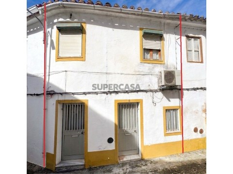 Maison 4 Chambres au Sé e São Lourenço, Portalegre