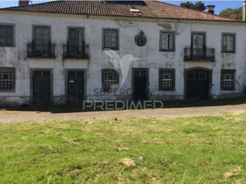 Prédio em Algés, Linda-a-Velha e Cruz Quebrada-Dafundo, Oeiras