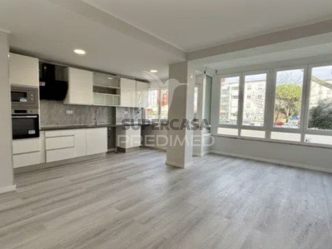 Apartment 2 Zimmer auf Oeiras e São Julião da Barra, Paço de Arcos e Caxias, Oeiras