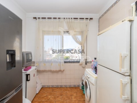 Apartamento T3 em São Sebastião, Setúbal