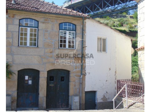 Maison 4 Chambres au União das freguesias de Vila Real, Vila Real