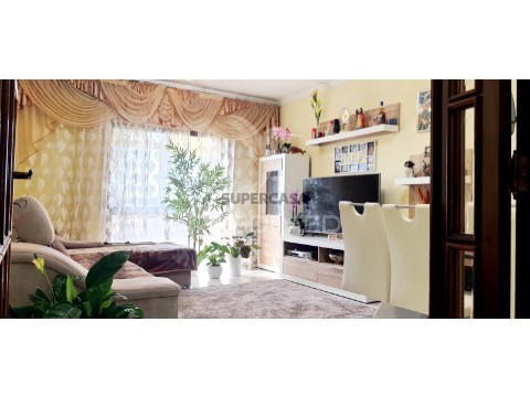 Apartamento T3 em Águas Santas, Maia