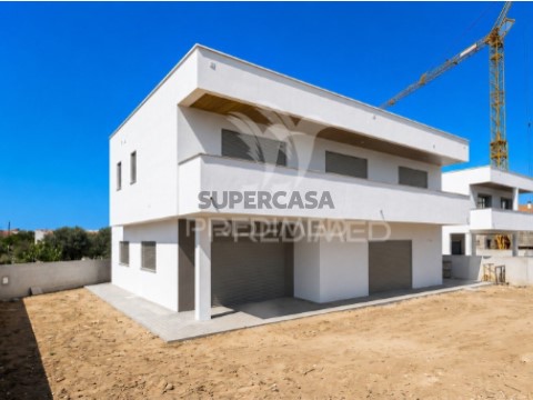Moradia T4 na Batalha, Batalha