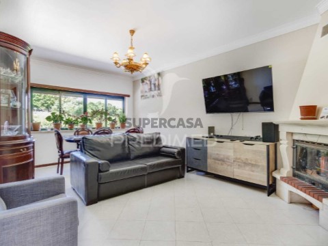 Apartamento T3 em Cacém e São Marcos, Sintra