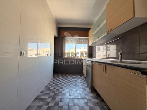 Apartamento T3 em São Sebastião, Setúbal