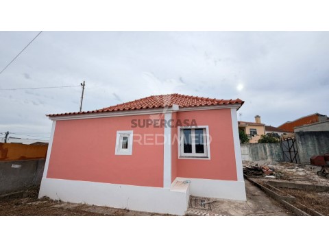 Haus 3 Zimmer auf Miragaia e Marteleira, Lourinhã