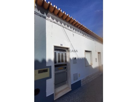 Moradia T1 em Redondo, Redondo