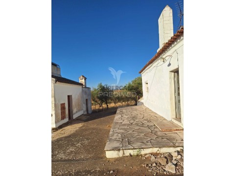 House 3 bedrooms in N.S. Conceição, S.Brás Matos, Juromenha, Alandroal