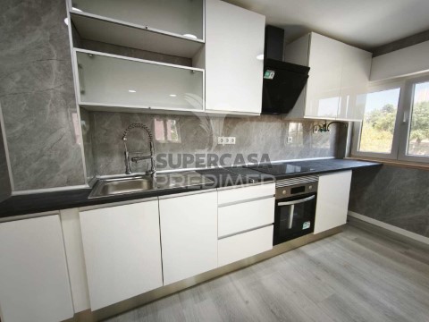 Apartamento T2 em Corroios, Seixal