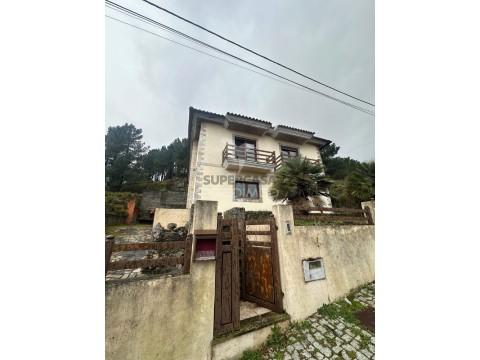 Moradia T3 em Alijó, Alijó