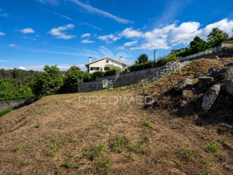 Terreno em Fiscal, Amares