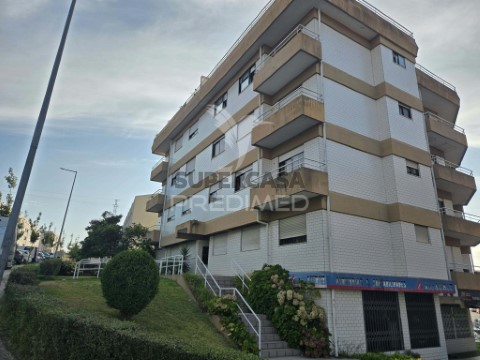 Apartamento T3 em Águas Santas, Maia