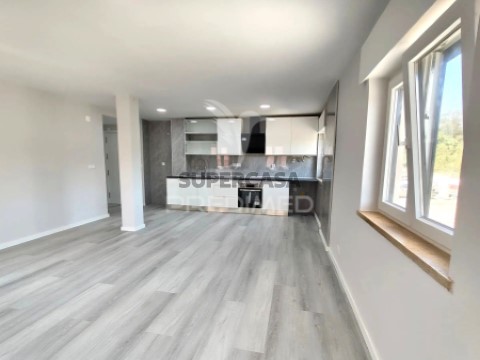 Apartamento T2 em Corroios, Seixal