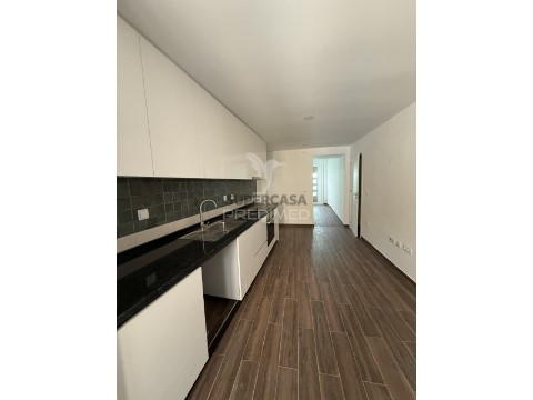Apartamento T1 em Alcanena e Vila Moreira, Alcanena