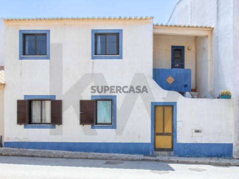 Moradia T3 em Vila do Bispo e Raposeira, Vila do Bispo