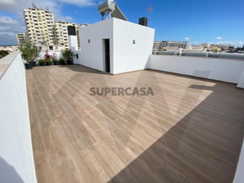 T2 com Excelente Localização no Centro de Faro