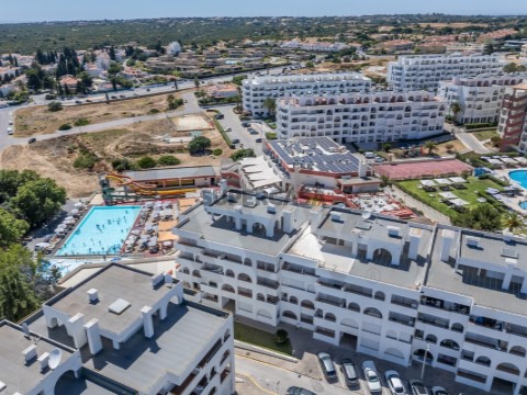 Apartamento T2 em Porches, Lagoa